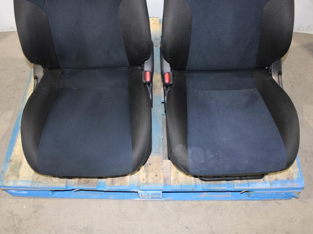 JDM Toyota Celica GTS OEM Front Seats  Pair  ZZT230 1999-2005: Image 5