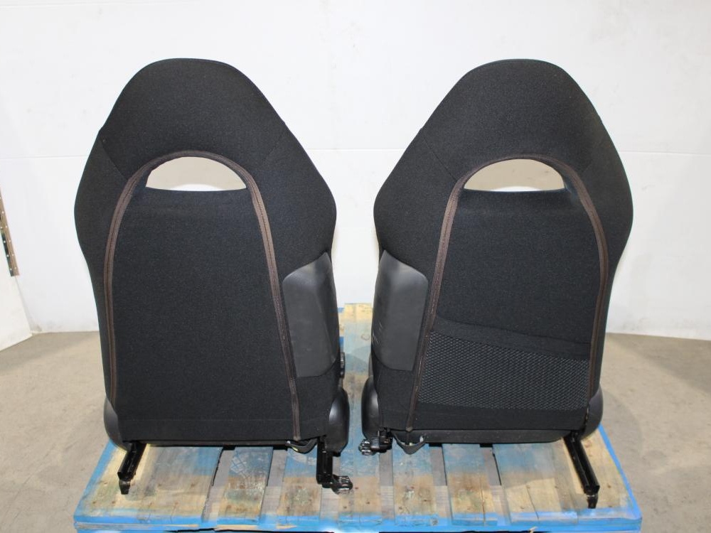 JDM Toyota Celica GTS OEM Front Seats  Pair  ZZT230 1999-2005: Image 4