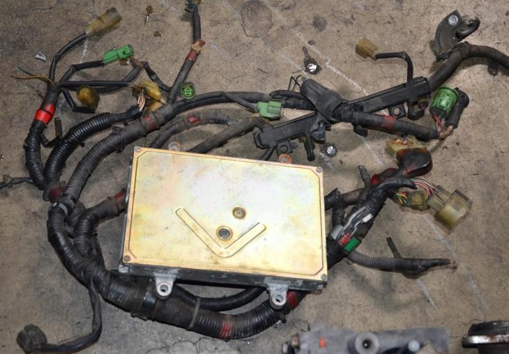 MOTEUR JDM B16A SiR OBD0 1988-1991 AVEC BOÎTE DE VITESSES À 5 RAPPORTS ET LSD  ET CALIBREUR DE BOÎTE À VENDRE: Image 4