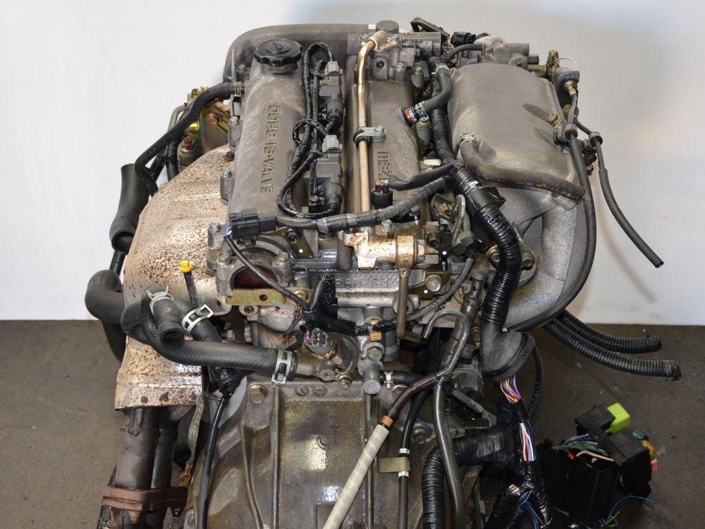MOTEUR MAZDA MIATA 1,6 L AVEC BOÎTE DE VITESSES MANUELLE À 5 RAPPORTS – REMPLACEMENT DU MOTEUR ET DE LA BOÎTE DE VITESSES (B6): Image 6