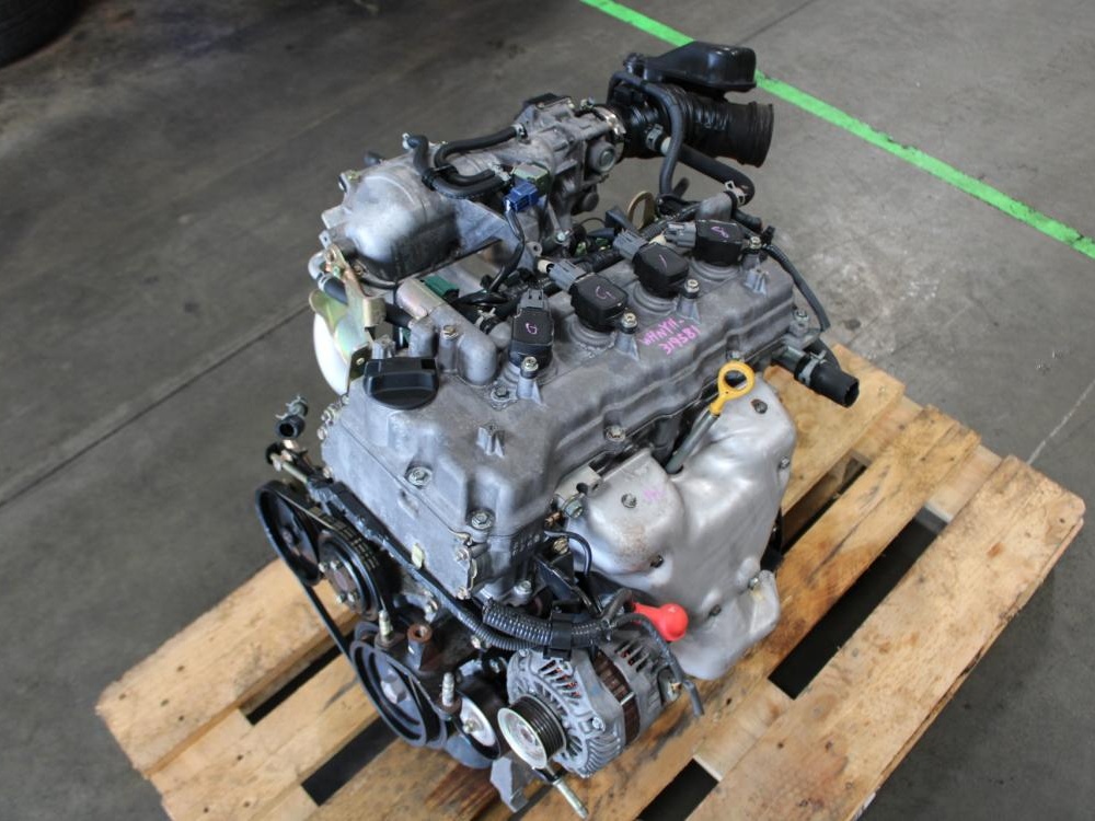 JDM Nissan Sentra S, GX, GXE (2003-2006) – Moteur QG18 1,8 L, 4 cylindres, double arbre à cames en tête (DOHC) – Moteur QG18DE : Image 3