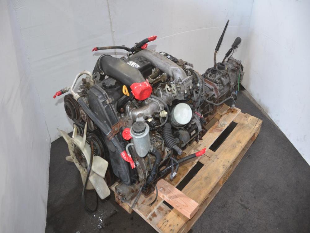 Toyota Prado Land Cruiser JDM, moteur 1KZ, transmission manuelle à 5 rapports, 4x4: Image 1