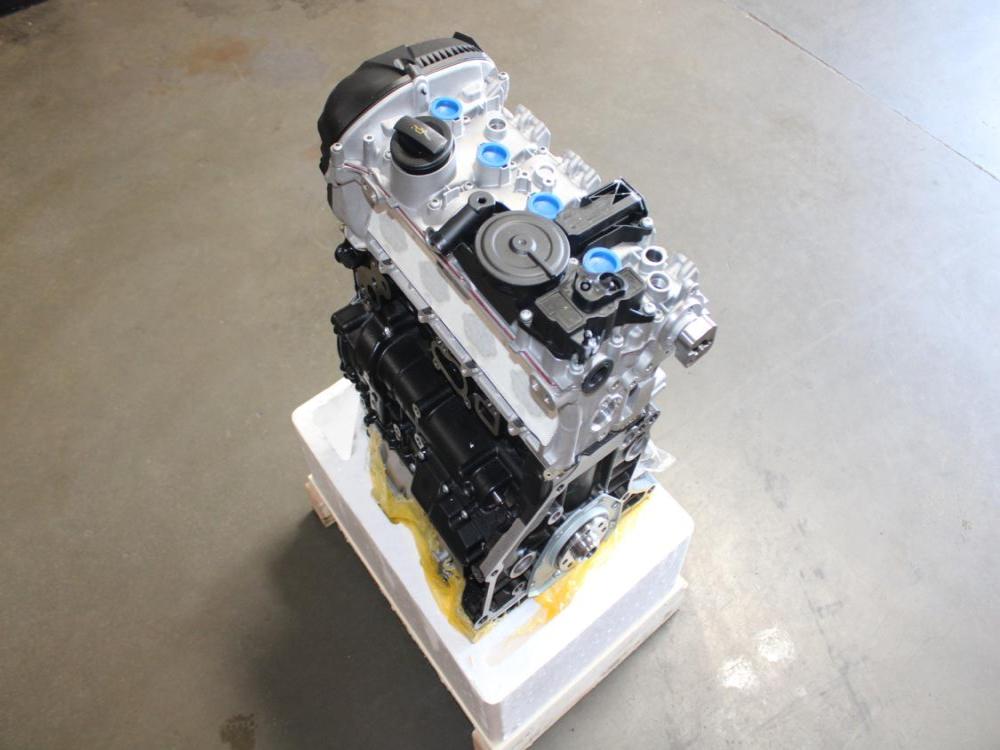 2012-2013 Volkswagen Jetta 2.0L Turbo EA888 CCT 4-Cyl Engine Motor CCZ: Image 1