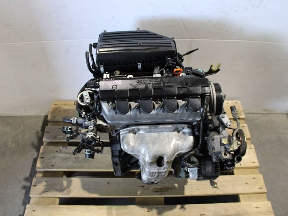 01 02 03 04 05 Moteur HONDA CIVIC 1,7 L SOHC VTEC (JDM D17A)