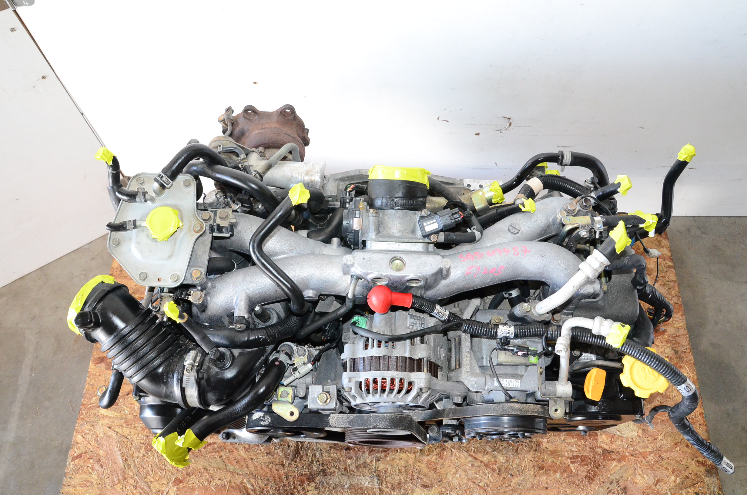 JDM 2002 2003 2004 2005 SUBARU IMPREZA WRX 2.0L TURBO ENGINE EJ205 AVCS MOTOR