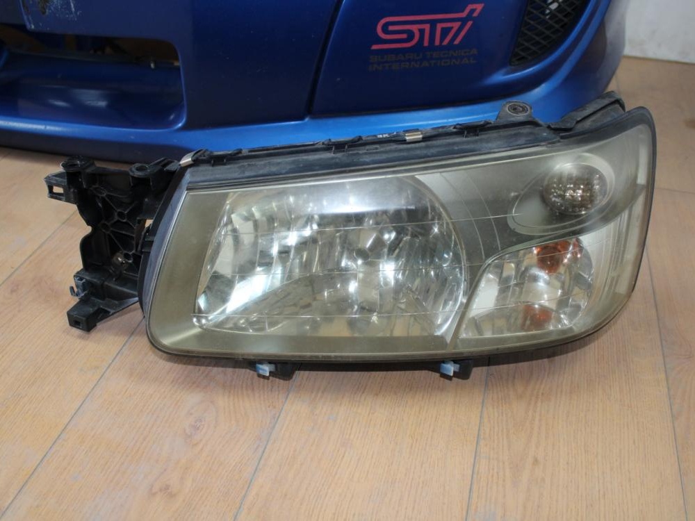 Avant complet JDM pour Subaru Forester SG9 STi 03-08 : découpe de nez, ailes, capot, phares: Image 5