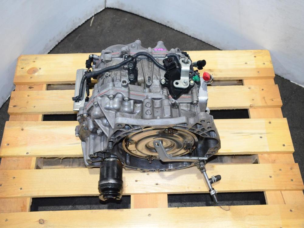 2013 2014 2015 2016 2017 2018 NISSAN SENTRA 1,8 L MRA8 À BOÎTE DE VITESSES AUTOMATIQUE CVT À VENDRE: Image 1