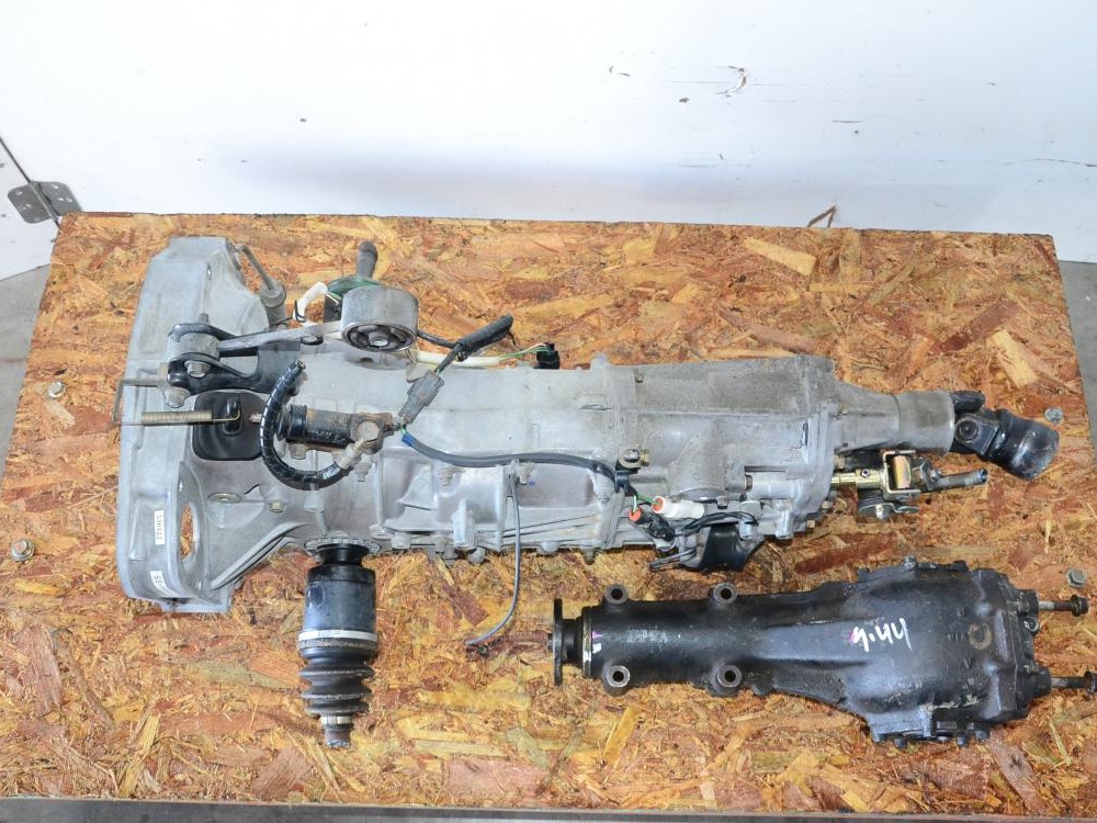 2005 Subaru Impreza WRX 5MT AWD TY755VB3AA Pull Type Transmission with 4.44 Final: Image 2