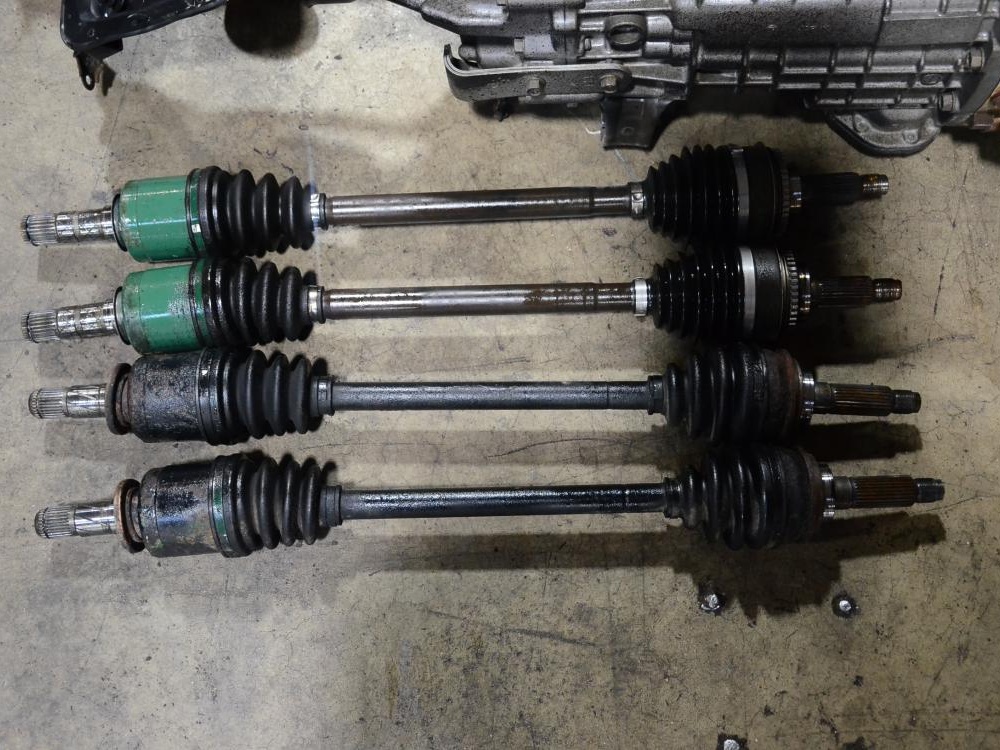 JDM Subaru Forester STI TY856WL4CC 6 Speed Full Drivetrain Package 2003-2008: Image 4